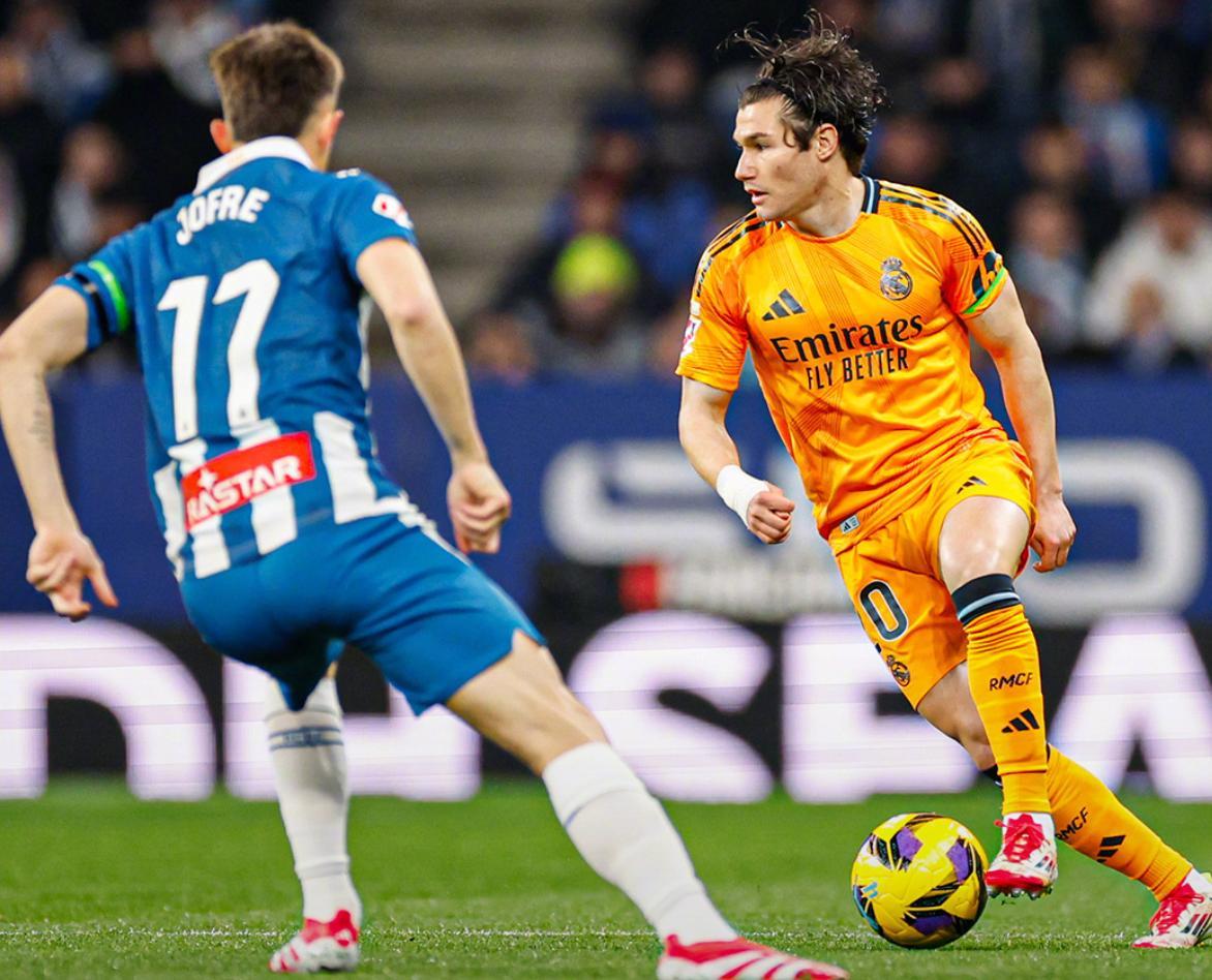 关于穆古鲁扎爆冷击败皇家马德里，战术调整引爆全场！的信息